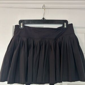 Lululemon Black Pleat to Street Mini Tennis Skort Size 6
